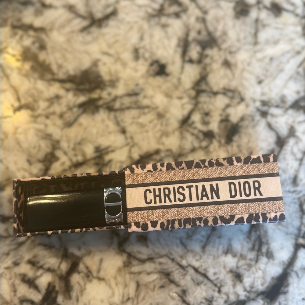 Dior Rouge 999 Red Matte Lipstick w/Mitzah Case